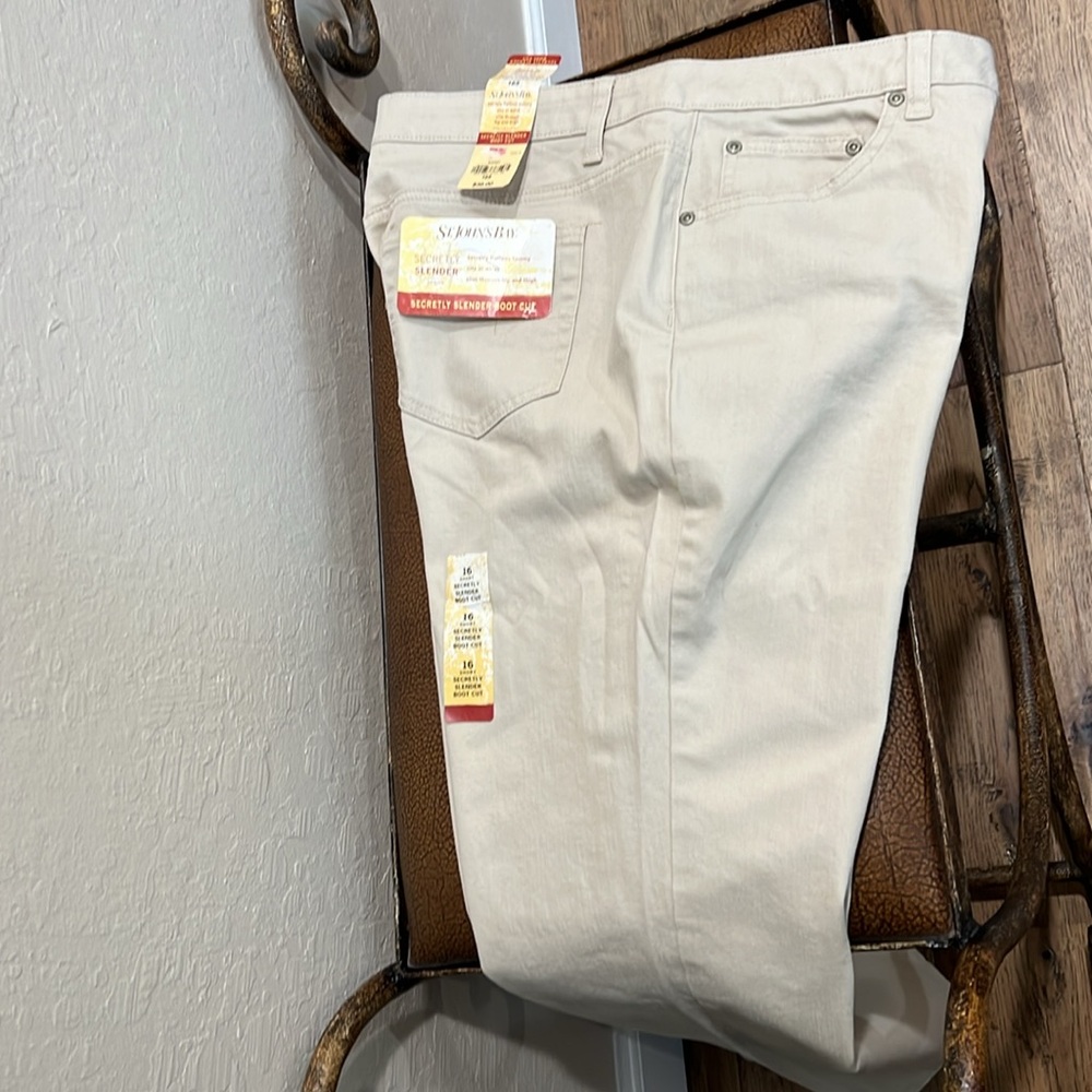 New St John’s Bay Secretly Slender Beige Bootcut Jeans slim through hip & thigh! - Picture 7 of 12